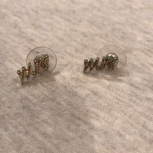 Mrs gold earrings
